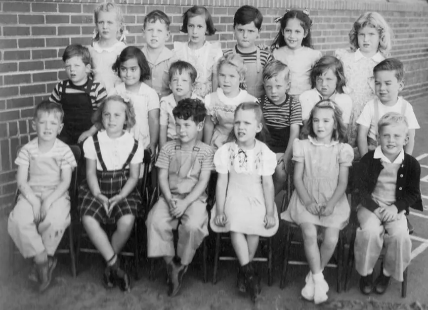 A class of kindergarteners, circa mid-1950s. (Flickr-John Atherton CC BY-SA 2.0)