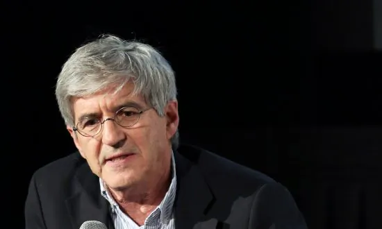 Isikoff Lays an Egg