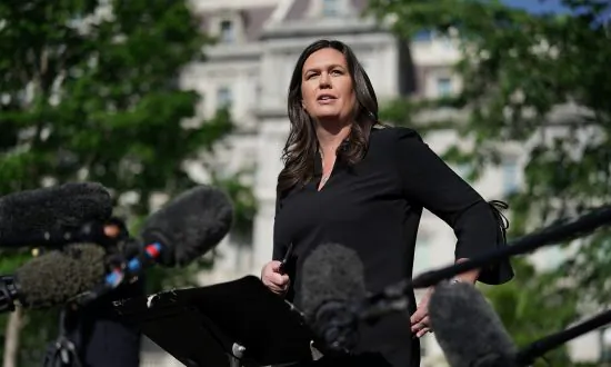 Sarah Sanders Raises $4.8 Million, Beating Arkansas Quarterly Fundraising Record