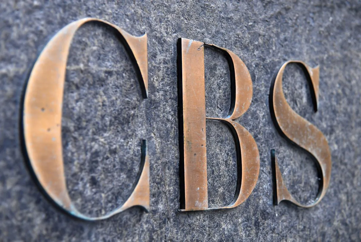 The CBS logo is seen at the CBS Building in New York on Aug. 6, 2018. (Angela Weiss/AFP/Getty Images)
