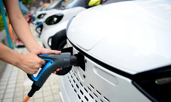 US Seeks to Tamp Down China’s Electric-Vehicle Supply Chain Dominance