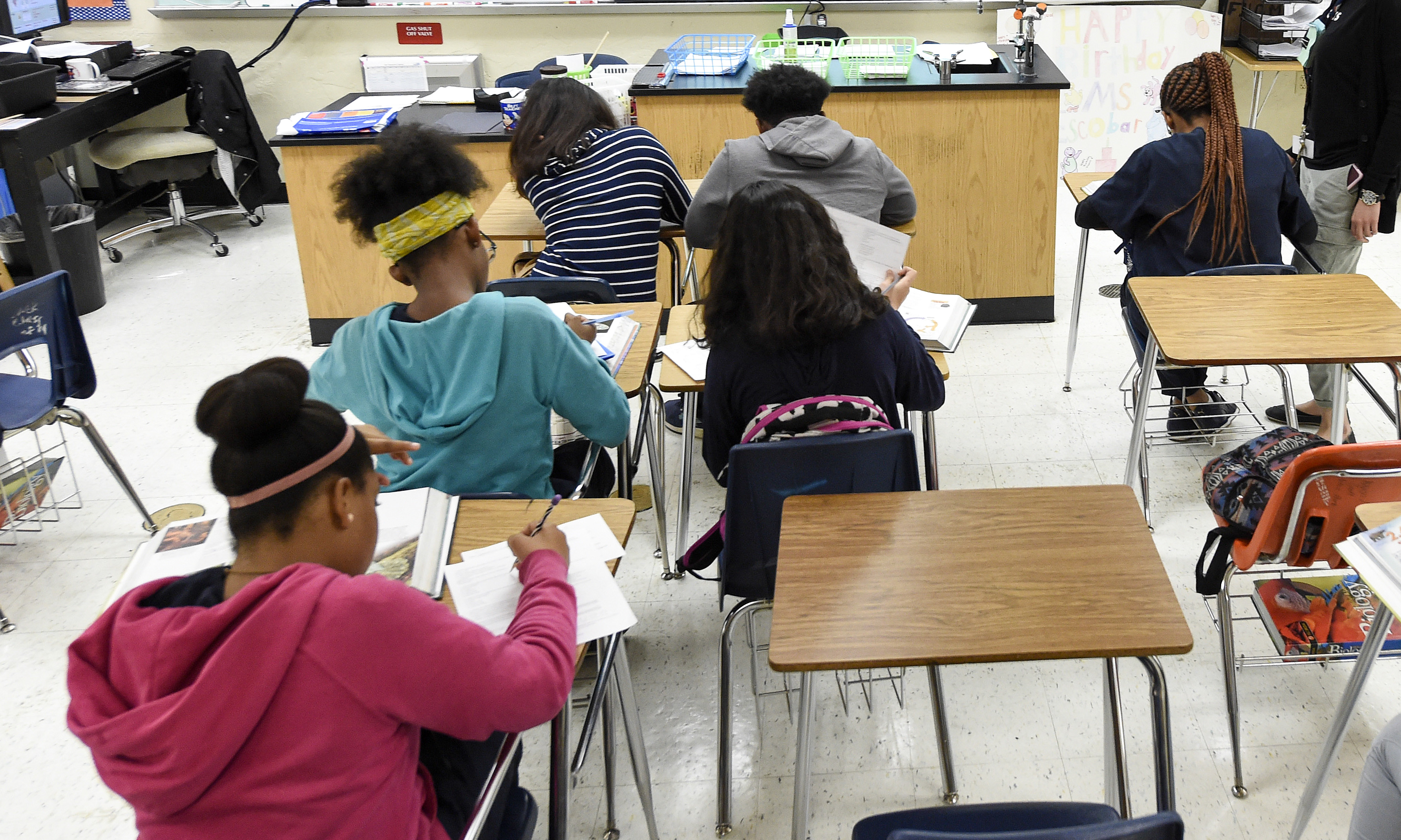 CORRECTION-US-EDUCATION-SCIENCE-RELIGION-POLITICS