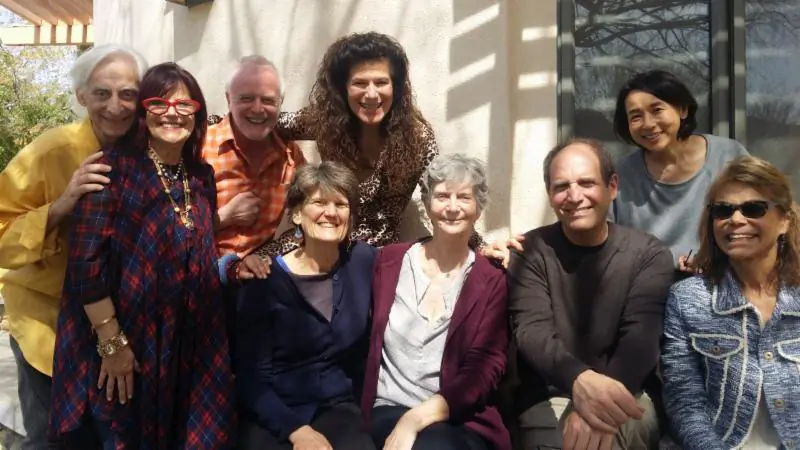 Patient session photo with trainer at the Simonton Cancer Center in Los Angeles. (Photo courtesy of SCC)
