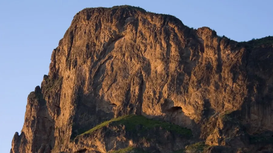 Picacho Peak Park in Arizona, where a boy scout died on April 27, 2019. (CC BY 2.0/Wikimedia Commons)