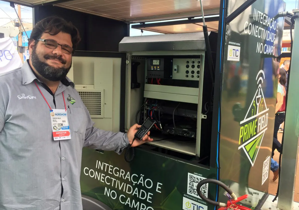 Francisco Mello, founder of start-up Prime Fields, shows a mobile base for Wifi during the Agrishow farm fair in Ribeirao Preto, Brazil May 1, 2019. (Marcelo Teixeira/Reuters)
