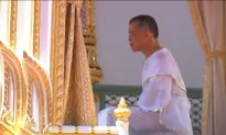 ‘I Shall Reign in Righteousness’: Thailand Crowns King in Ornate Ceremonies