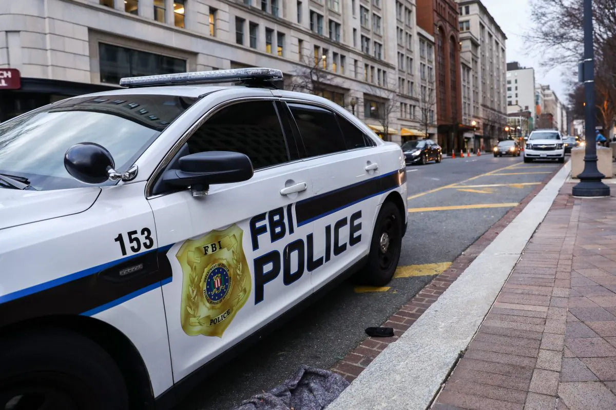 An FBI Police car is parked outside the Federal Bureau of Investigation (FBI) Headquarters in Washington on Jan. 7, 2019. (Samira Bouaou/The Epoch Times)