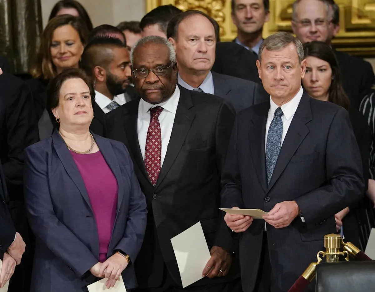 Supreme Court Associate Justices Elena Kagan (L), Clarence Thomas ((2L), Samuel Alito (2R) and Chief Justice John Roberts (R) arrive for services for former President George H.W. Bush at the U.S. Capitol in Washington, on Dec. 3, 2018. (Pablo Martinez Monsivais/AP Photo)