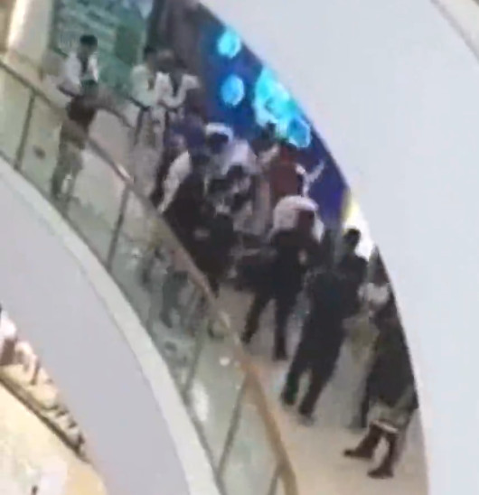 China mall fight