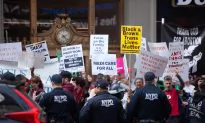 Thousands of People Attend 4-D Ultrasound Pro-Life Event in Times Square