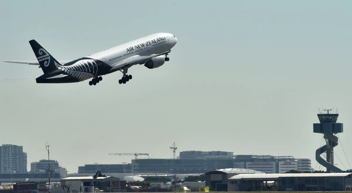An Air New Zealand plane takes off from the airport in Sydney, on Aug. 23, 2017. (Peter Parks/AFP/Getty Images)