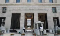 Ex-NSA, Defense Contractor Analyst Charged With Leaking Classified Information to Reporter