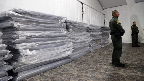 Border Patrol tent detained migrants 1