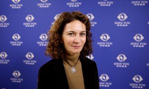 Psychologist Says Shen Yun Is an Inspiring Message