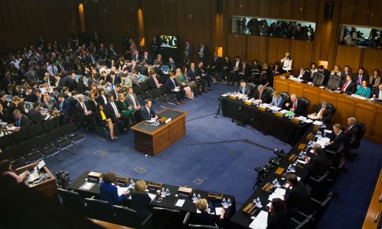 Conservatives Ponder Options to Counter Social Media Censorship