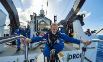 Texas Explorer Sets World’s Deepest Dive Record and Finds Plastic Trash at Ocean Bottom