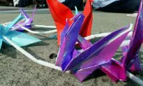 Man With Cerebral Palsy Uses Mouth to Fold Origami
