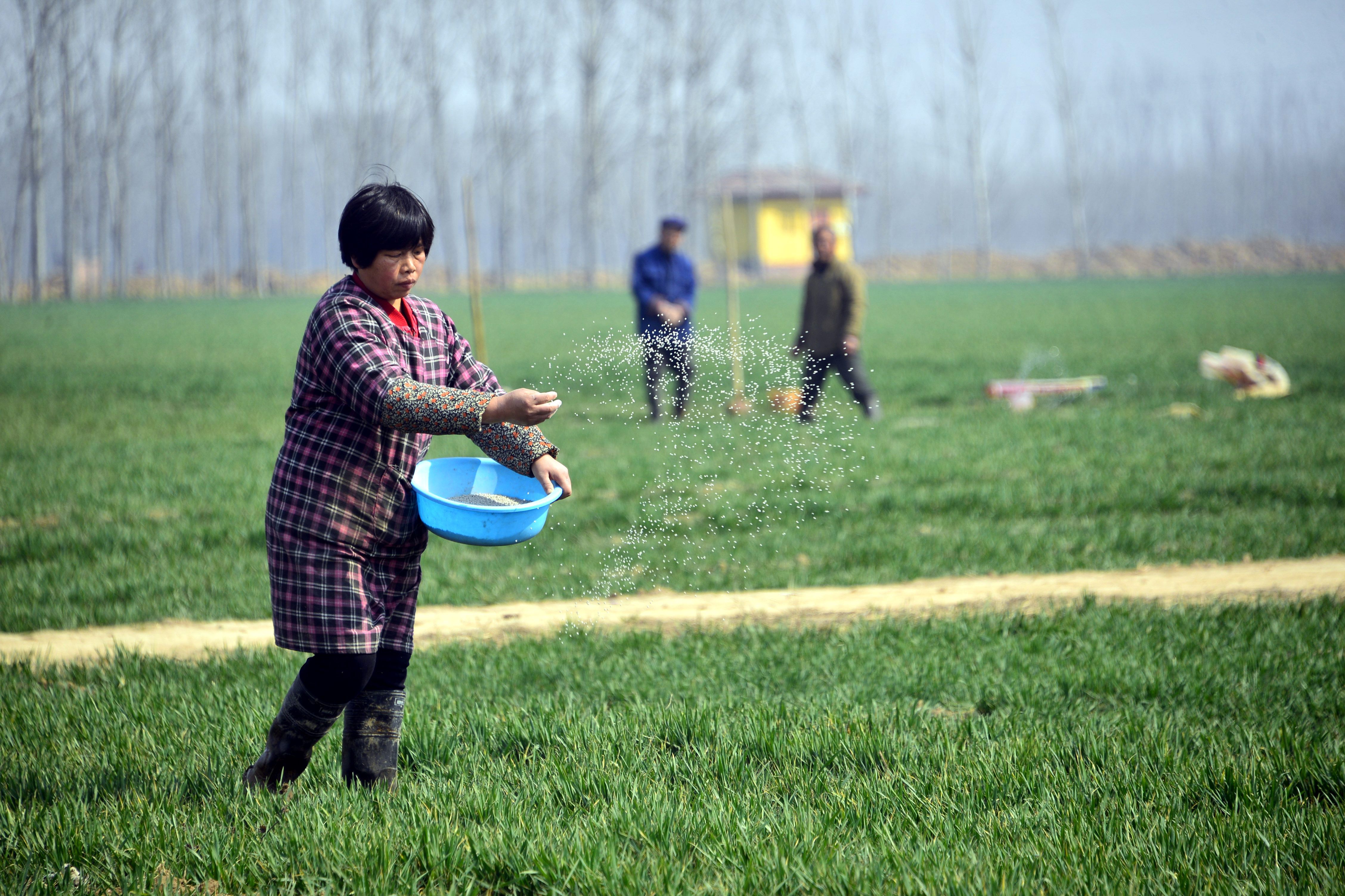 Rural Residents in China Face Shortage of Medical Resources as the Pandemic Surges - Vimarsana News