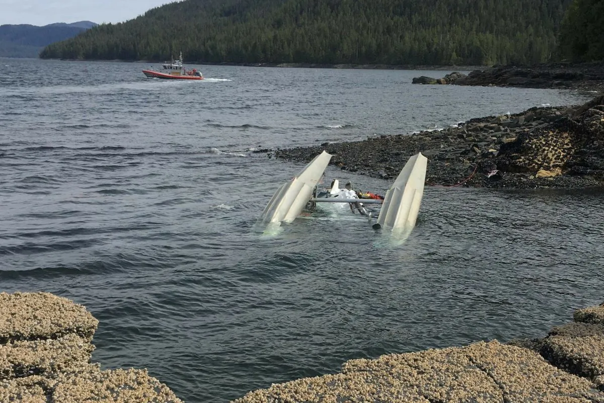 U.S. Coast Guard crew searches for survivors from downed aircraft in the vicinity of George Inlet near Ketchikan, Alaska on May 13, 2019. (Ryan Sinkey/U.S. Coast Guard/Handout via Reuters)