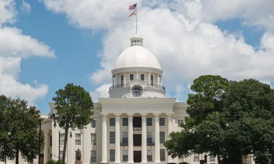 Ban on Panhandling, Loitering on Alabama Roads Officially Signed into Law