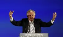 Australia’s ‘Larrikin’ Former Prime Minister Bob Hawke Dies at 89