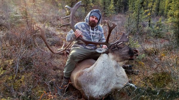 Aleksandr Neverov, Alaska hunter