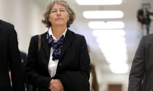 Wife of DOJ Official Funneled Clinton-Funded Dossier on Manafort to FBI