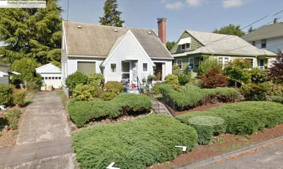 Man Finds Picture of Late Grandmother on Google Street View