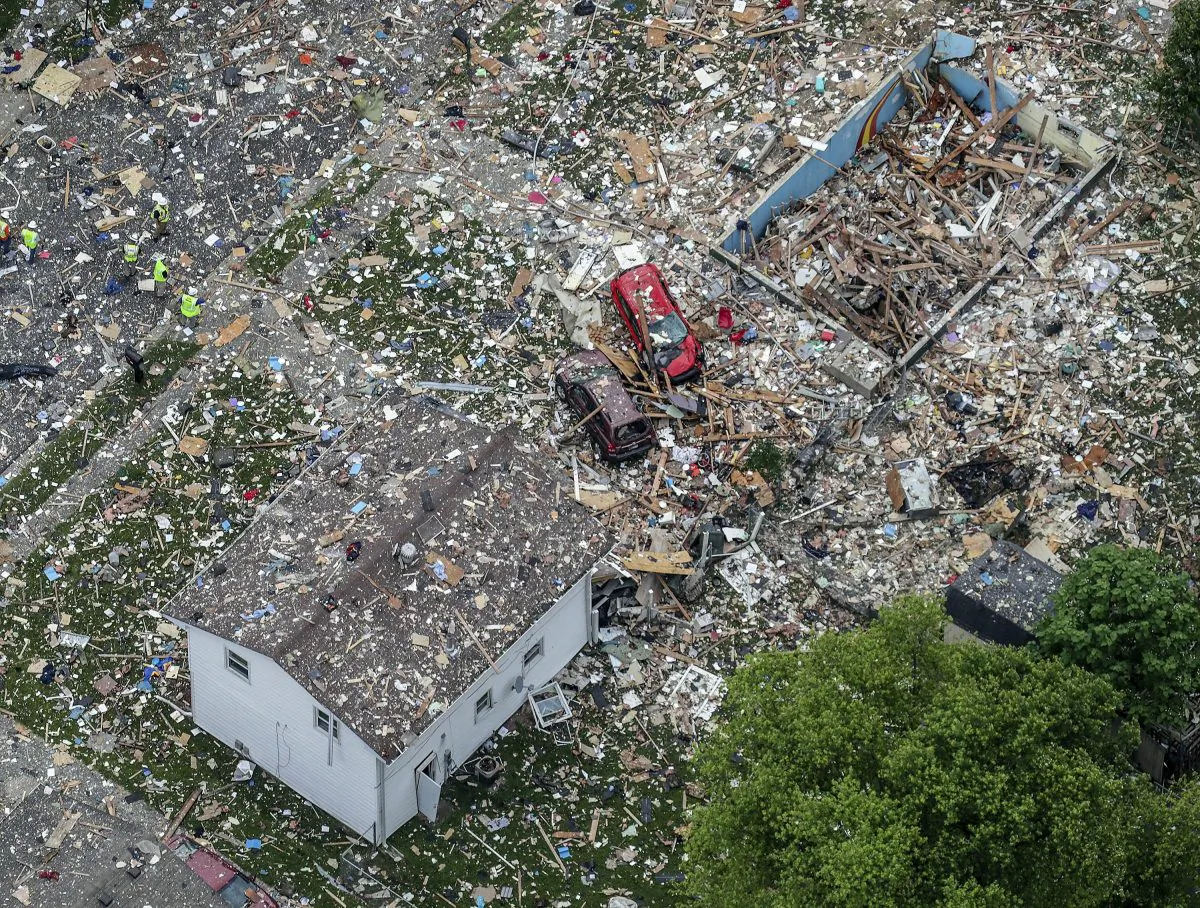 This aerial photo shows the scene of a deadly home explosion in Jeffersonville, Ind., on May 19, 2019. (Michael Clevegner/Courier Journal via AP)