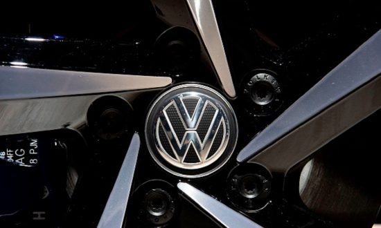 Volkswagen Plans to Challenge Google With Own Autonomous Car Software