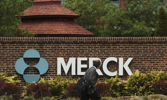 Supreme Court Allows Class-Action Lawsuit Against Drug Giant Merck