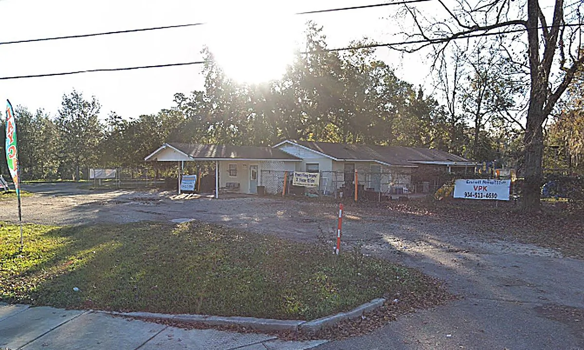 A toddler was found dead in the backseat of a day care van at Ewing's Love & Hope Preschool and Academy in Florida on May 22, 2019. (Google Street view of Jan. 2019)