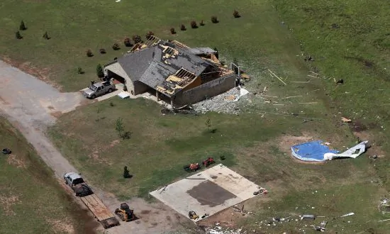 Deadly Storm Brings Hail, Flooding and 132 Reports of Tornadoes in Central US