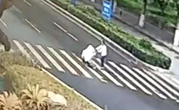 Fake baby kidnap