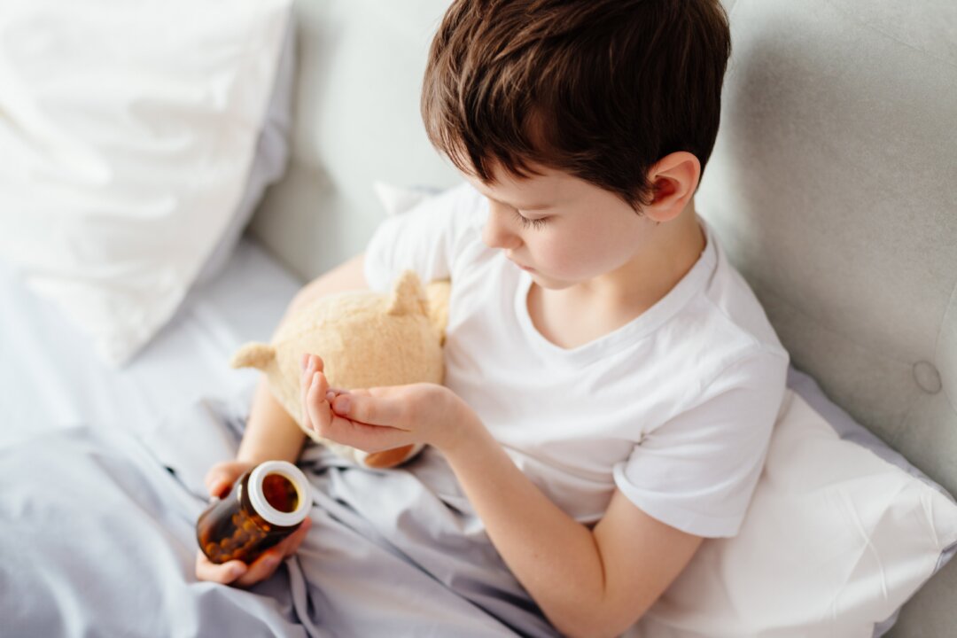 The volume of antipsychotic drugs being prescribed to children has skyrocketed. (Daniel Jedzura/Shutterstock)