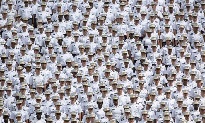 West Point cadets listen to Vice President Mike Pence speak during graduation ceremonies at the United States Military Academy, in West Point, N.Y., on May 25, 2019. (Julius Constantine Motal/AP Photo)