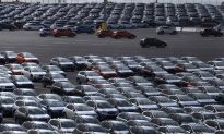 EU Chilled by US-China Trade War as Auto Tariffs Remain a Threat