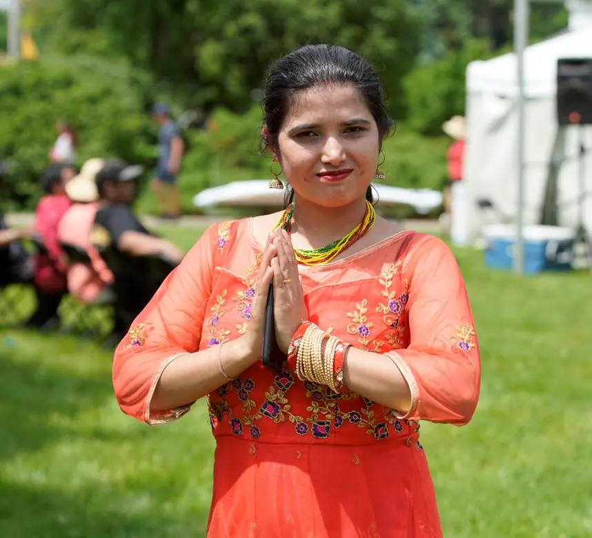 Folk-dance teacher Ms. Khanal from Bhutan.  (Lei Chen)