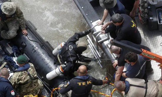 Hungary Needs Extended Search for 21 Missing in Boat Sinking