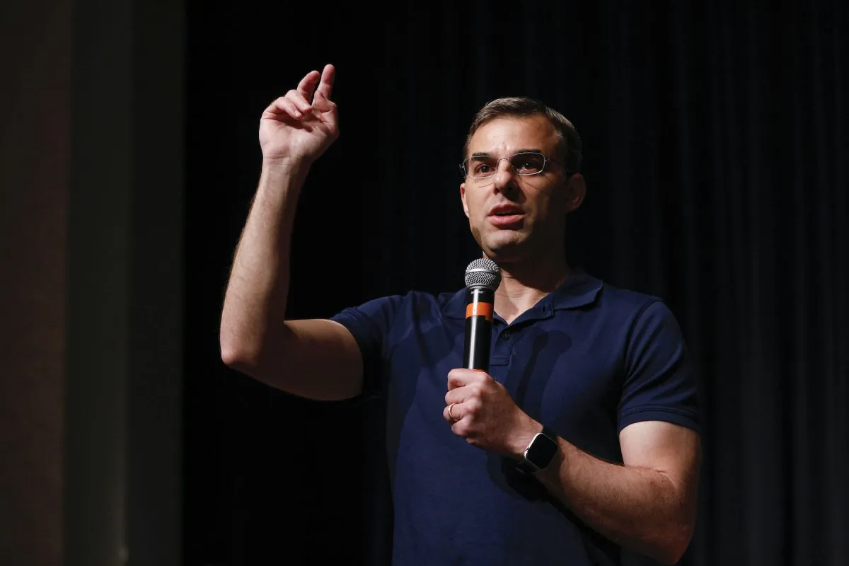 U.S. Rep. Justin Amash (I-MI) holds a Town Hall Meeting in Grand Rapids, Michigan on May 28, 2019. (Bill Pugliano/Getty Images)