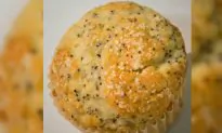 Can You Spot the Ticks? CDC Shares Infamous Photo of Poppy Seed Muffin Again
