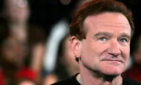 Robin Williams Once Saved ‘Hysterical’ Crying Woman at Airport–Here’s What He Said…