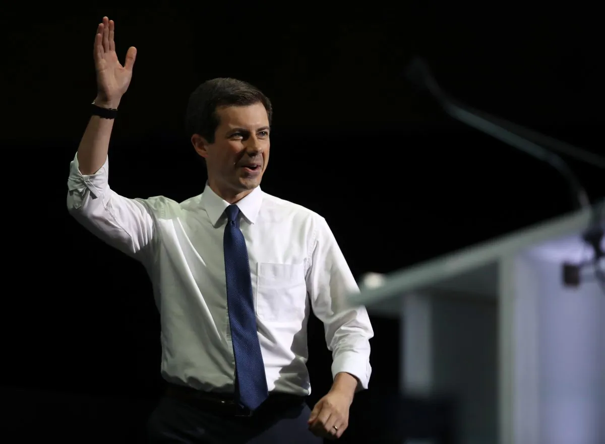Democratic presidential candidate South Bend, Indiana mayor Pete Buttigieg speaks at the Moscone Center in San Francisco on June 1, 2019. Following the mass shooting in Virginia Beach, Buttigieg called for stricter gun control laws. (Justin Sullivan/Getty Images)