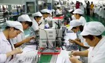 China’s Economic Woes Go Well Beyond Tariffs