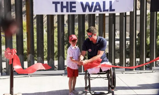 2 Florida Men Plead Guilty in ‘We Build the Wall’ Fundraiser Scheme