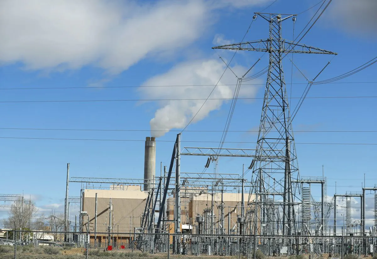 Power lines outside Delta, Utah on March 28, 2016. (George Frey/Getty Images)