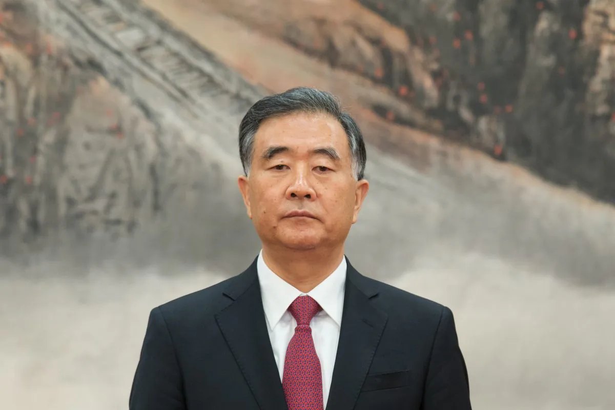 Wang Yang, chairman of National Committee of the Chinese People's Political Consultative Conference, attends the greets the media at the Great Hall of the People in Beijing on Oct. 25, 2017. (Lintao Zhang/Getty Images)