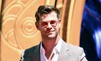 Australian Actor Chris Hemsworth Pledges $1Million to Support Fight Against Wildfires