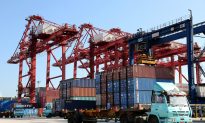 US Gives Chinese Imports More Time Before More Tariffs Hit