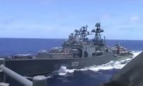US and Russian Warships Nearly Collide in the Pacific
